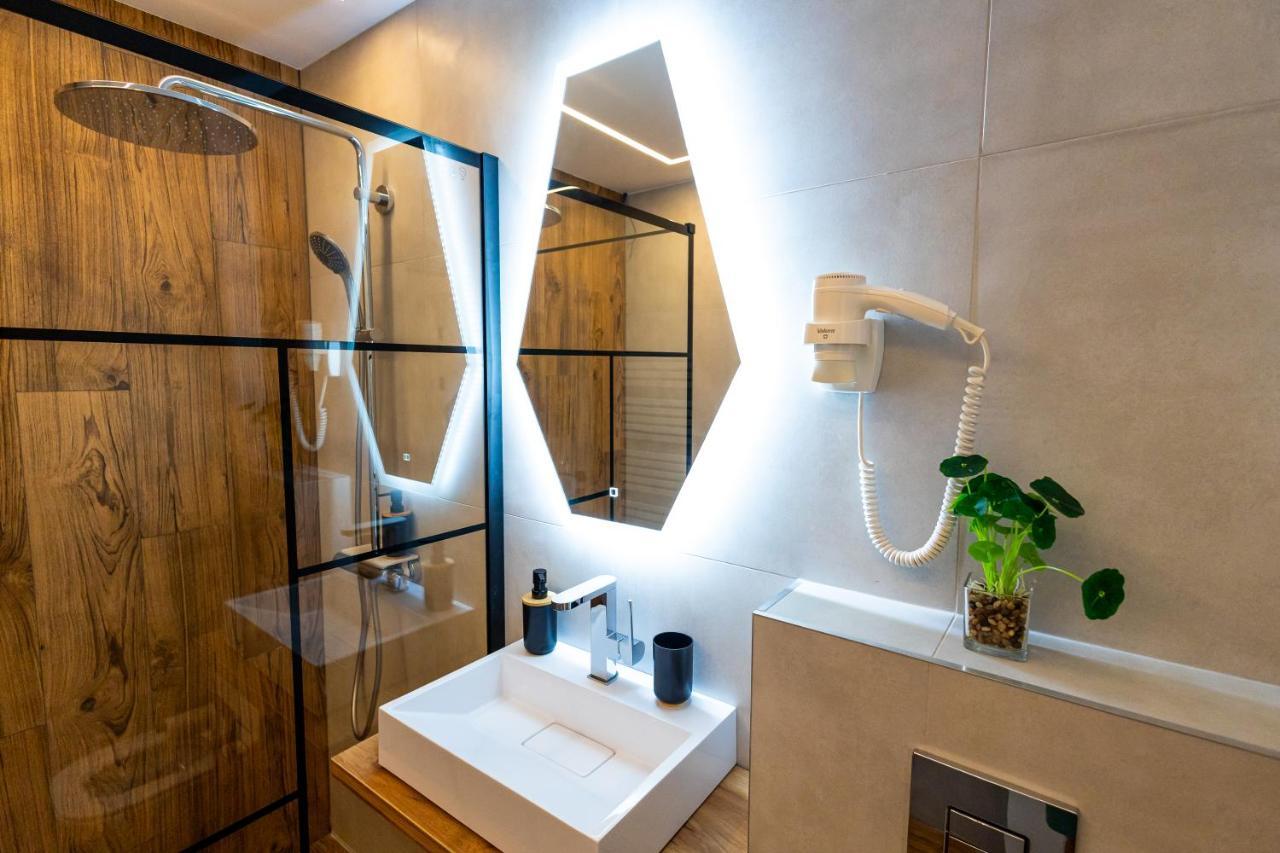 Modern Premium Apartment 1 トゥルゴヴィシュテ エクステリア 写真