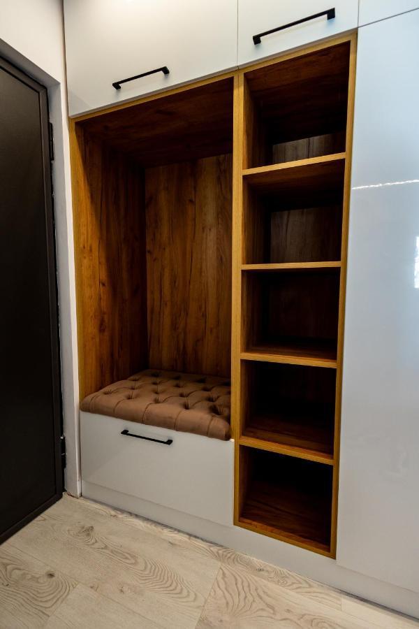 Modern Premium Apartment 1 トゥルゴヴィシュテ エクステリア 写真