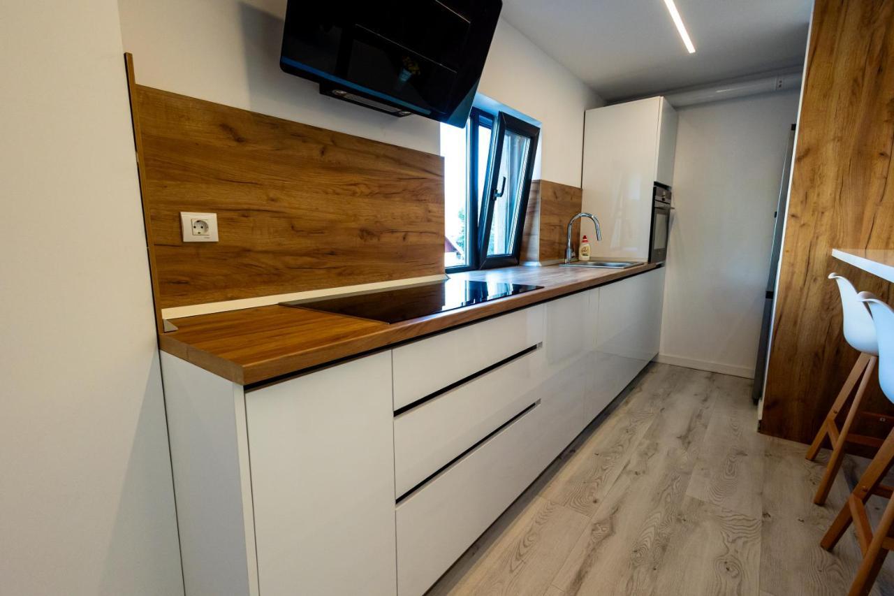 Modern Premium Apartment 1 トゥルゴヴィシュテ エクステリア 写真