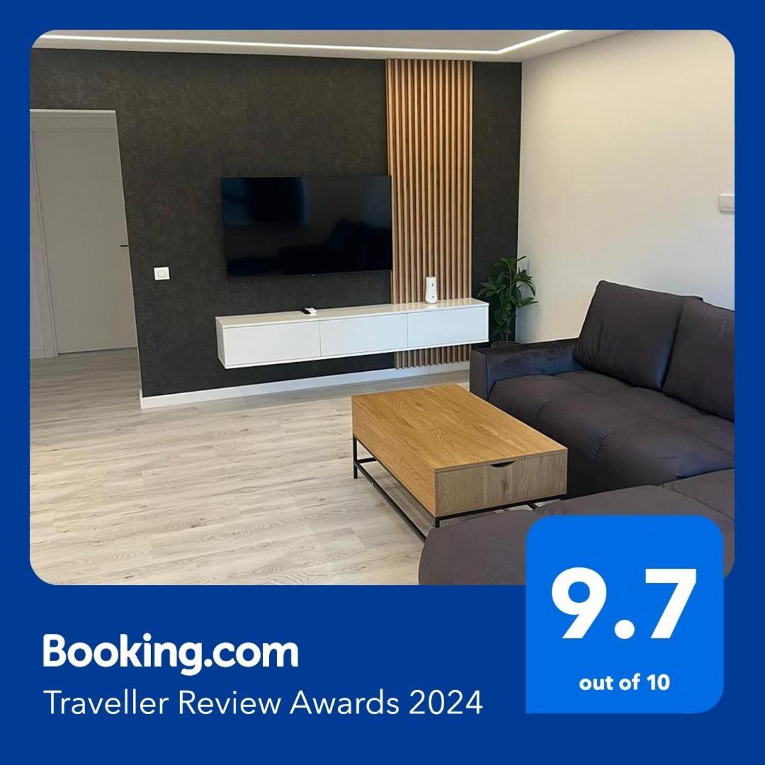 Modern Premium Apartment 1 トゥルゴヴィシュテ エクステリア 写真